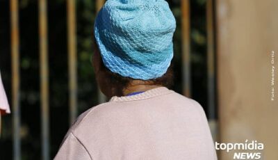 Mulher tenta sequestrar e cospe em idosa que se recusou a acompanhá-la 