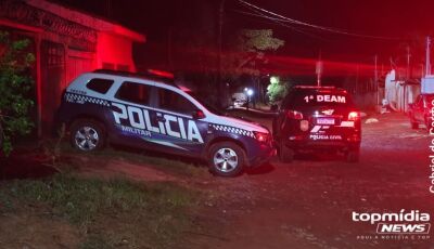 Ex-namorado mantém mulher em cárcere privado e se esconde embaixo da cama 
