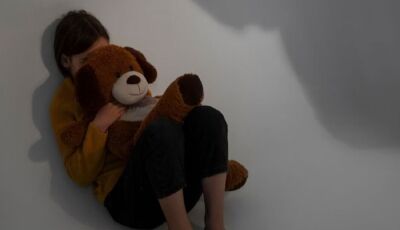 Idoso é preso suspeito de estuprar adolescente com problemas psiquiátricos 