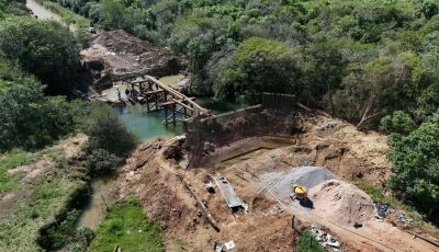 Obras da Ponte da Laudejá seguem avançando em Bonito