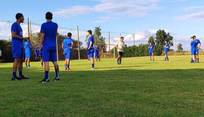Sete de Dourados abre preparação para disputa da Série B Estadual