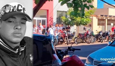 Família e amigos lotam capela durante despedida de João Vittor 