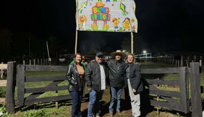 Prefeito de Bonito participa da Festa de São João