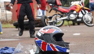 Criança tem braço quebrado em batida entre motocicletas em MS