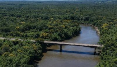Ponte sobre o Rio Miranda será interditada temporariamente para concretagem da estrutura