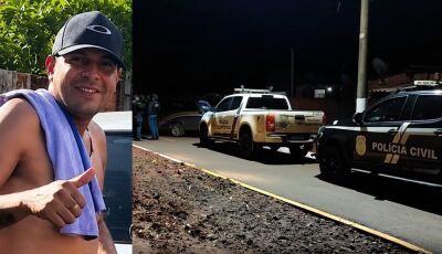 Homens retiraram mãe da sala antes de executar filho dentro de casa 