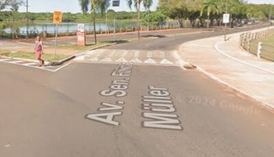 Ciclista diz quase ter sido atropelado e tenta bater em policial militar 
