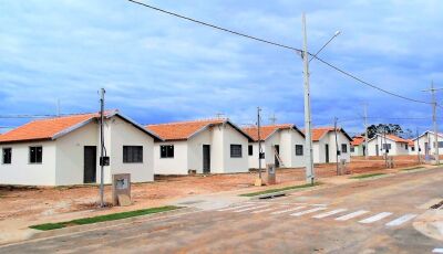 AGEHAB realiza plantão para regularização financeira de imóveis em Bonito
