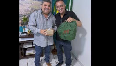 Prefeito Josmail Rodrigues recebe prefeito de Piraju (SP) em Bonito