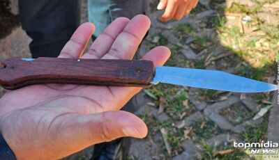 Homem tenta separar briga e é esfaqueado na perna 