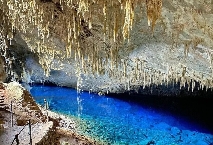 GRUTA DO LAGO AZUL - BONITO - MS