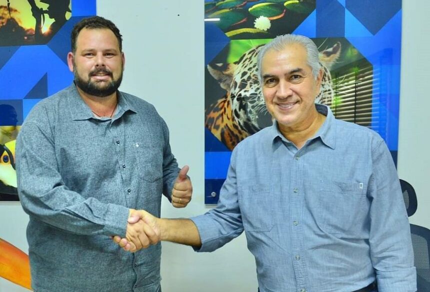 Prefeito de Miranda Fábio Santos Florença com ex-governador Reinaldo Azambuja (PSDB)