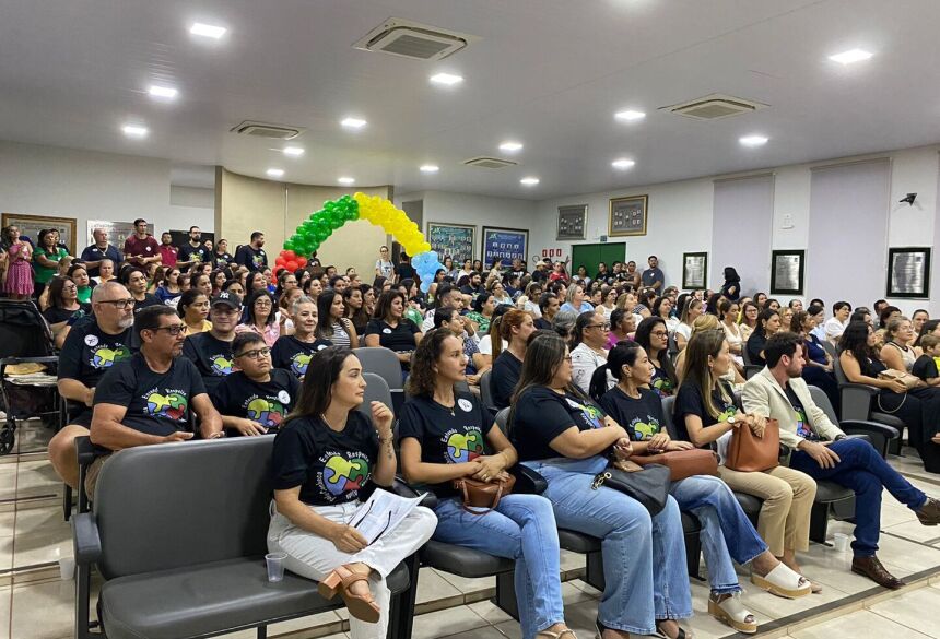 O evento foi realizado na Câmara Municipal e contou com a participação da comunidade em geral