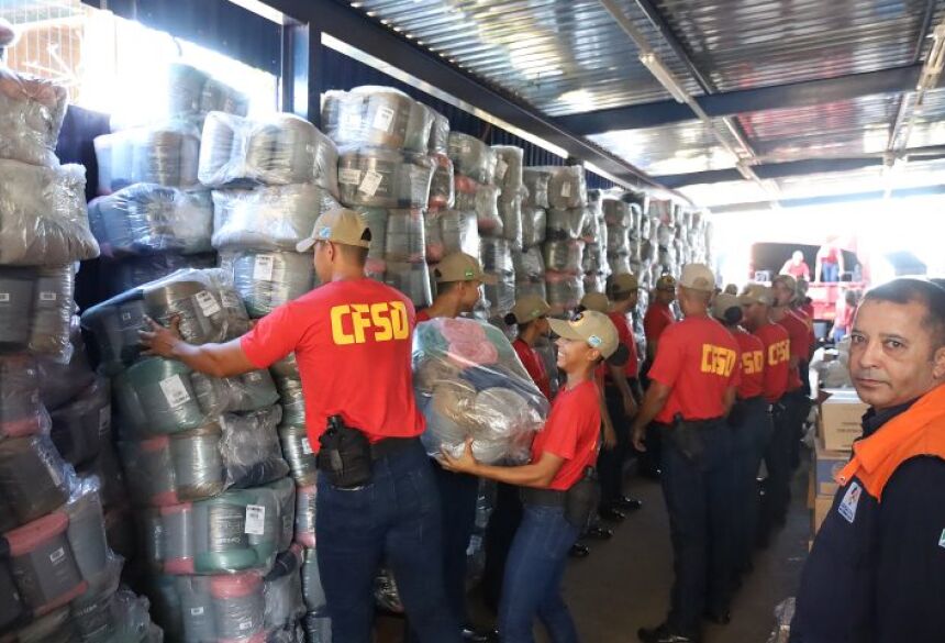 O governador Eduardo Riedel acompanhou a saída dos agentes e destacou que o Governo do Estado está empenhado na mobilização de pessoal