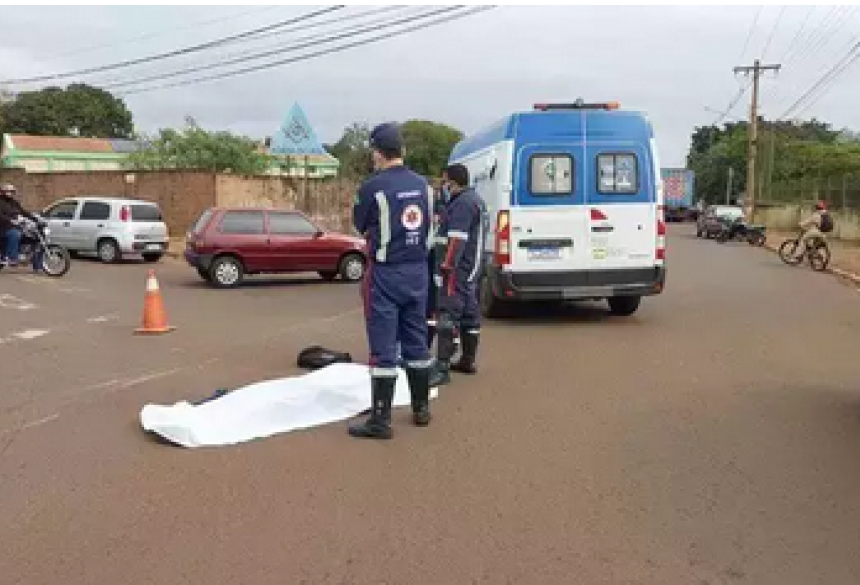 O sepultamento de Roberto está previsto para às 13h, no mesmo cemitério onde ele está sendo velado