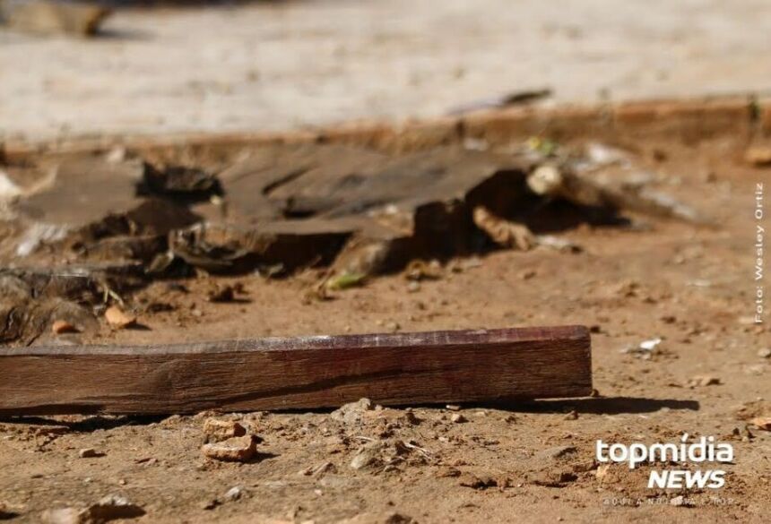 O homem está internado em estado grave na Santa Casa