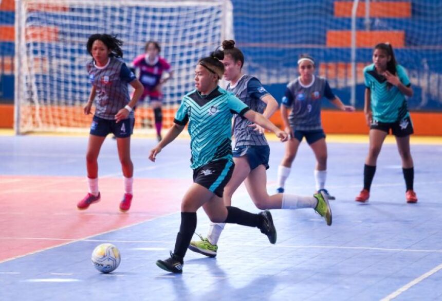 Nas finais de basquetebol da 1ª divisão, a equipe de Dourados conquistou a medalha de ouro tanto no feminino quanto no masculino