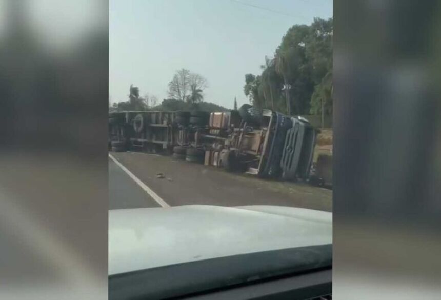 Antes da chegada dos militares, ele recebeu auxílio de populares que passavam pelo local