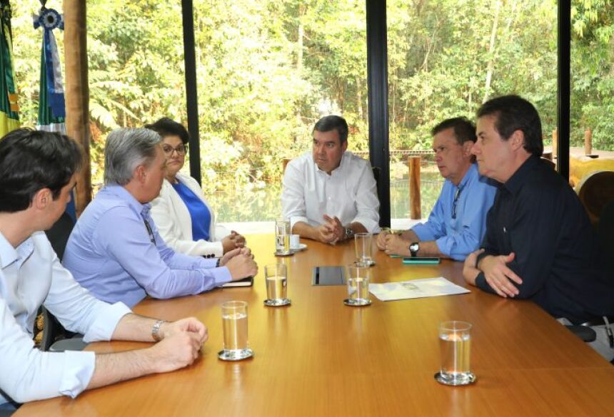 O secretário de Governo, Rodrigo Perez, também acompanhou a conversa de planejamento