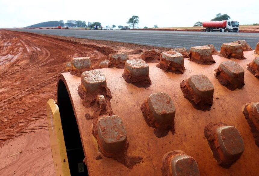 O grupo percorreu trechos dessas rodovias, que estão no planejamento para receber melhorias e facilitar o transporte 