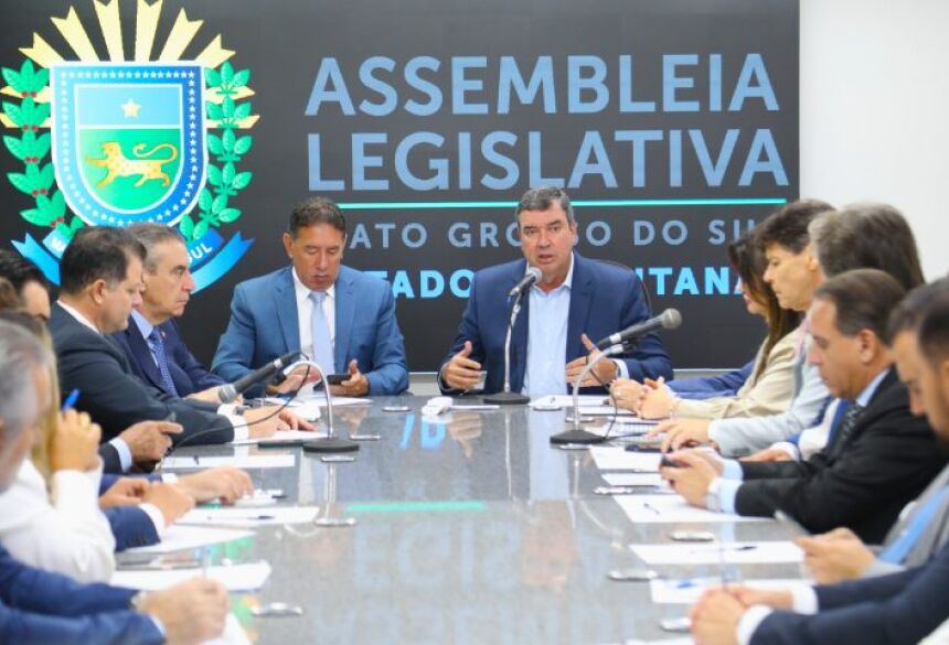 O governador também deixou as "portas abertas" do Estado aos novos prefeitos eleitos