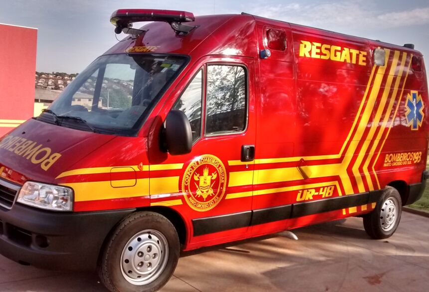 Ela foi socorrida pelo Corpo de Bombeiros e levada ao hospital, onde foi constatada fratura no punho