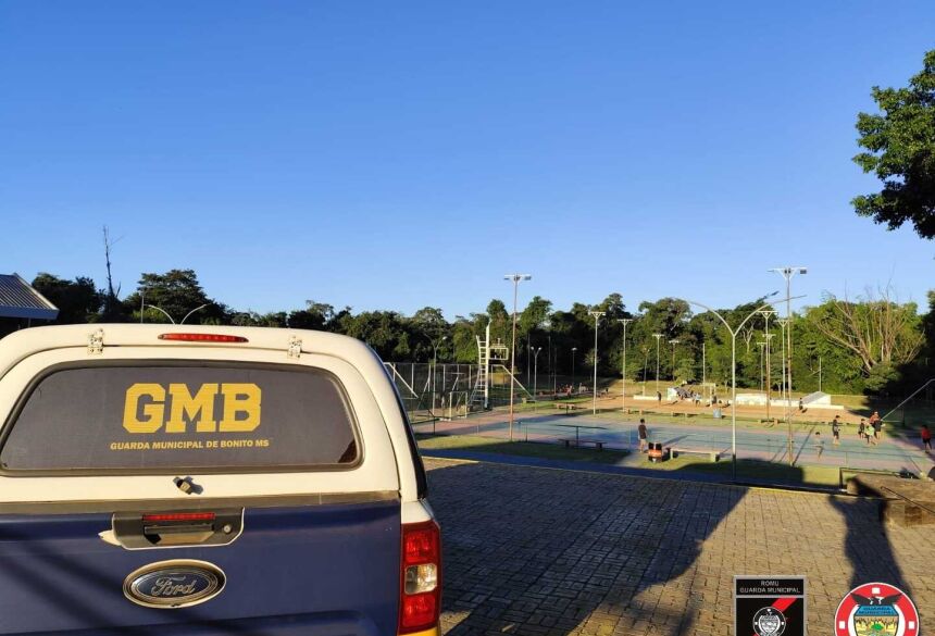 Os envolvidos foram encaminhados para a delegacia de Polícia Civil onde o caso foi apresentado para autoridade de plantão 