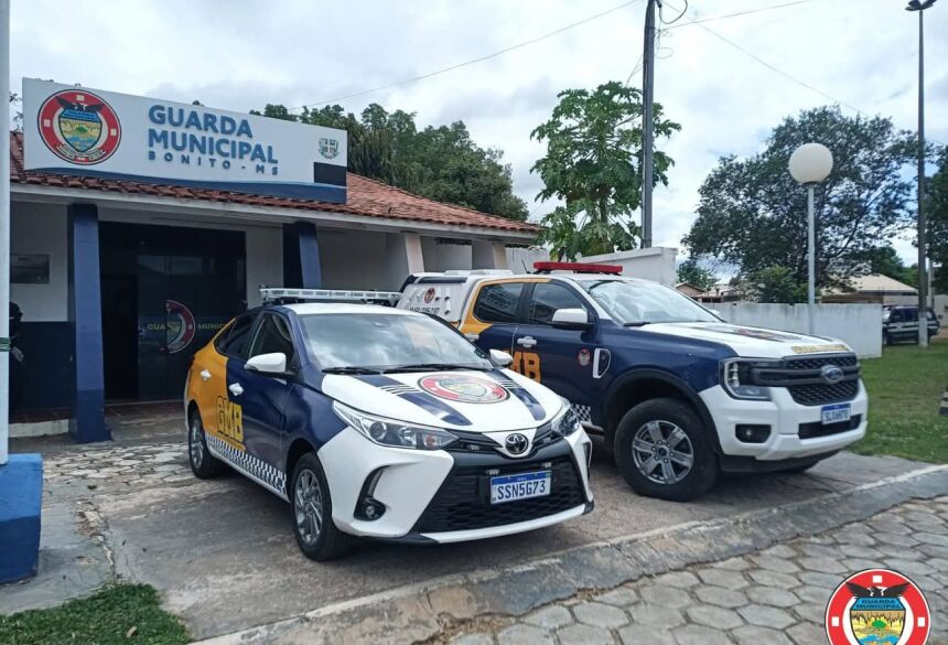 Os detidos foram encaminhados para a delegacia de Polícia Civil onde foram tomadas as providências cabíveis