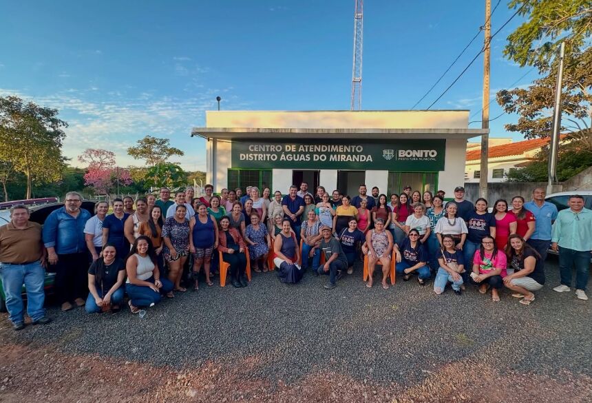 Durante o evento, também foram distribuídos cobertores aos moradores do distrito