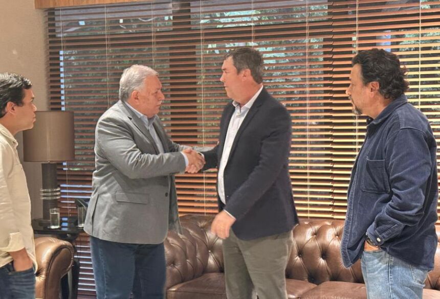 A Federação de Futebol de Mato Grosso do Sul (FFMS) teve mais um importante avanço institucional com a realização de uma agenda estratégica entre o presidente Estevão Petrállas e o governador Eduardo Riedel