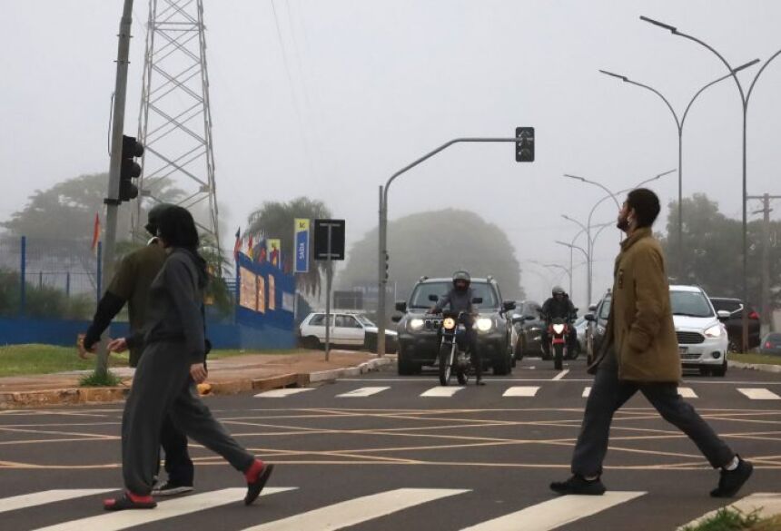 Ainda de acordo com o Cemtec, entre os dias 26 e 27 de junho, há probabilidade de avanço de uma nova frente fria, que deve reforçar o ar frio e manter as temperaturas baixas 