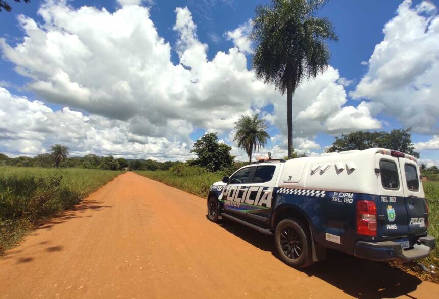 O condutor foi encaminhado à unidade policial, juntamente com a motocicleta, para as providências legais