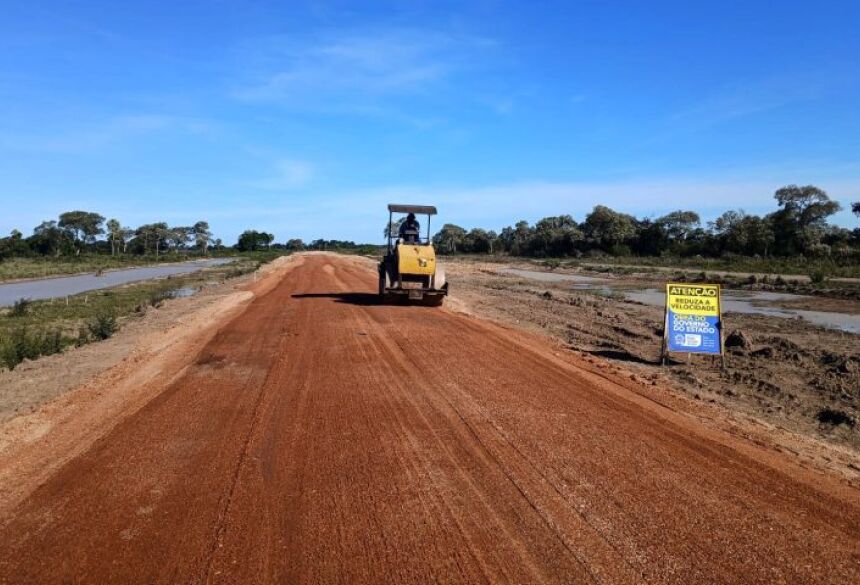 Vale destacar também que o primeiro trecho da obra, com extensão de 26,5 km, foi iniciada em dezembro de 2022 e já alcançou 97,5% 