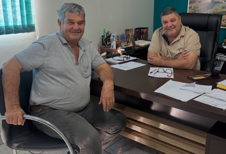 A presença de Jango simboliza não apenas um gesto de cordialidade, mas também a valorização do diálogo entre lideranças políticas que contribuíram