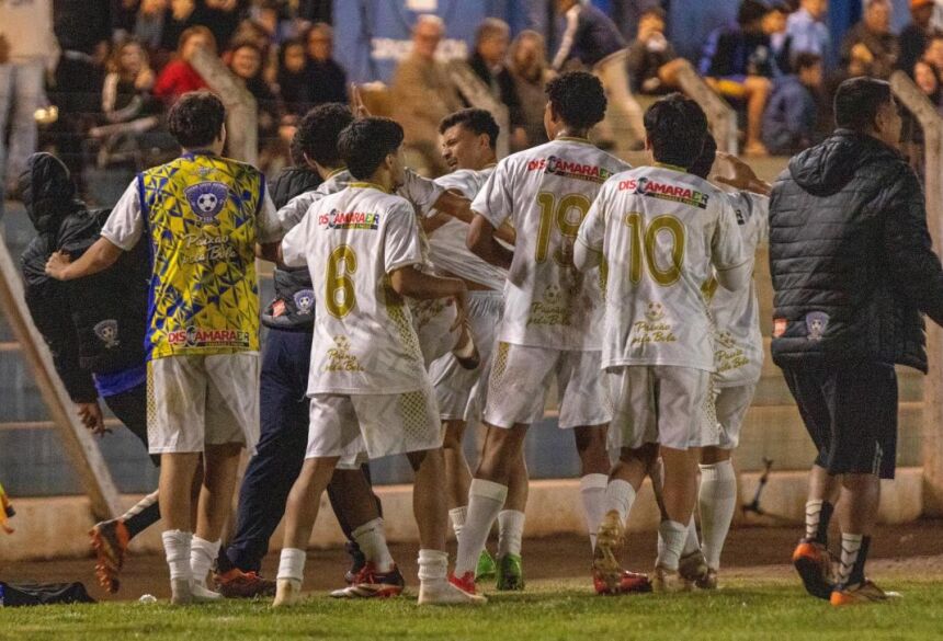 O GSA começou a partida com a obrigação de vencer para terminar na frente e tratou de abrir vantagem aos 23 minutos do primeiro tempo