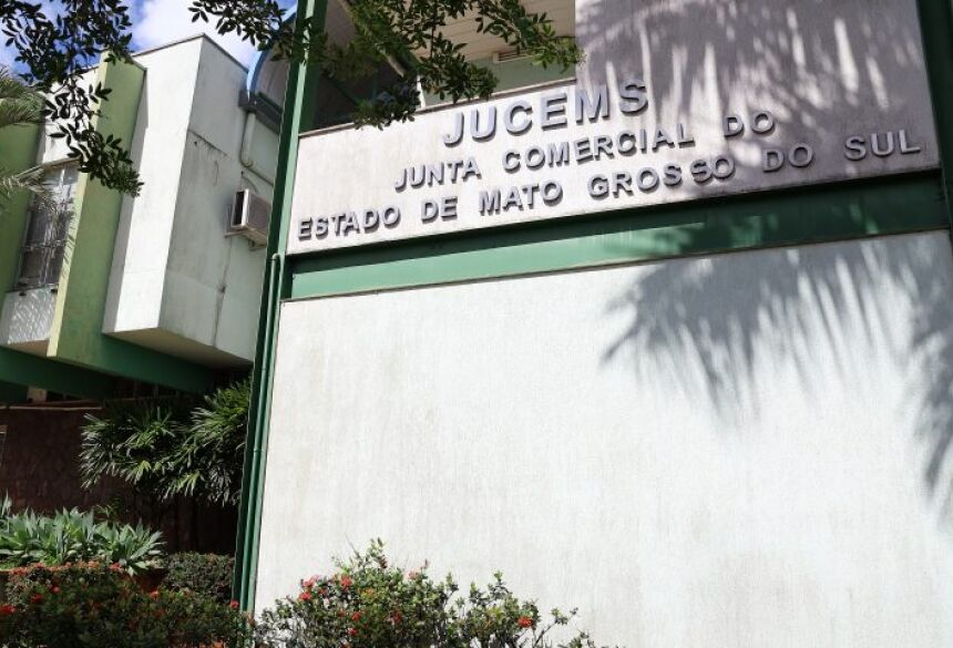 O registro de novas empresas na Jucems tem superado a casa do milhar em todos os meses desse ano