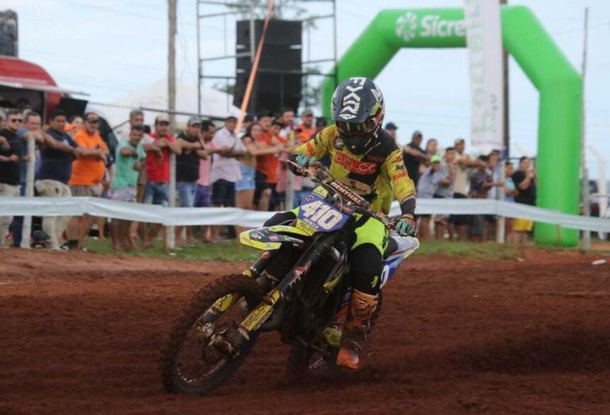 Com uma trajetória marcada por conquistas, Henzo é o atual líder do Campeonato Estadual de Velocross e, em 2024