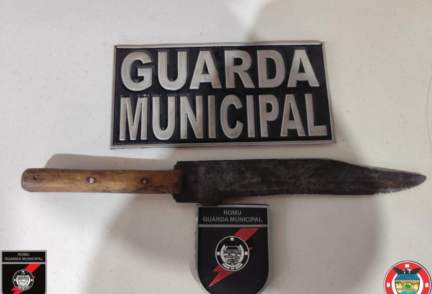 O suspeito foi detido e colocado no compartimento de preso, posteriormente o mesmo foi encaminhado para o quartel da guarda