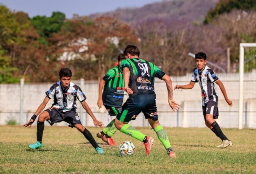 Náutico soube segurar a vantagem conquistada no primeiro tempo para vencer fora de casa (Foto: Ayrton Benites/@ayrton_benites.fotografia)