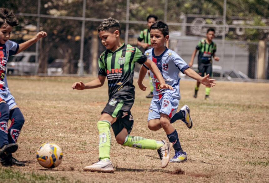 Emoção, garra e técnica foram integrantes da final emocionante entre o Náutico Futebol Clube e o União ABC pelo Festival de Futebol Amador Sub-9 (foto: Rodrigo Moreira)