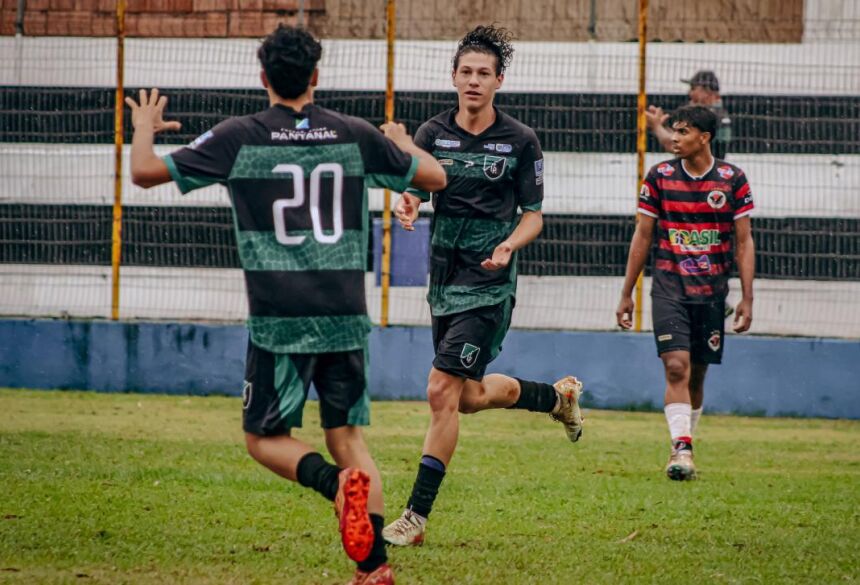 FC Pantanal eliminou o Águia Negra com duas vitórias, essa última em Campo Grande (Foto: Rodrigo Moreira/FFMS)
