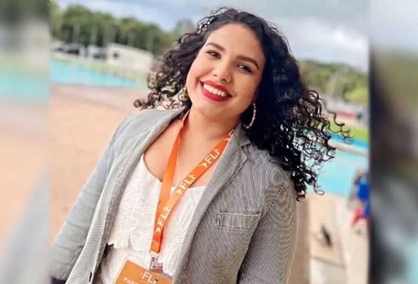 Os profissionais da ANDE (Administração Nacional de Eletricidade) foram até o local, junto com o promotor de plantão e a médica legista que atestou a causa da morte