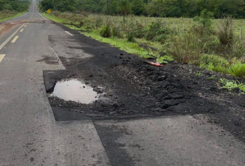  estrada, que é uma das principais ligações entre Bonito e Campo Grande, tem papel fundamental no escoamento da produção local e no acesso dos visitantes