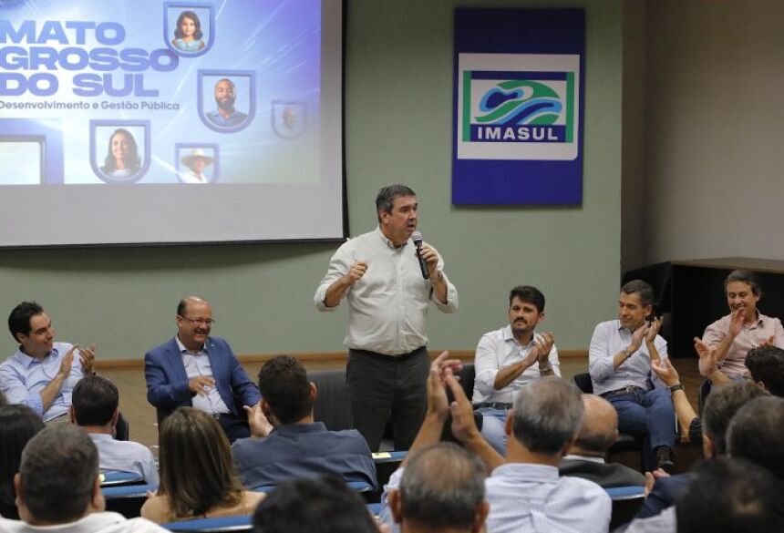 O governador Eduardo Riedel afirmou que o Estado manterá a cooperação ativa com as prefeituras e reforçou que o municipalismo seguirá como pilar da gestão