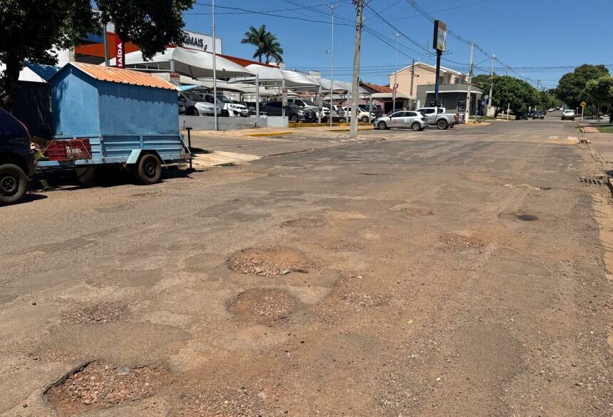 A obra será realizada com recursos próprios do município e inclui também a extensão da via, que segue pela Rua Lúcio Borralho