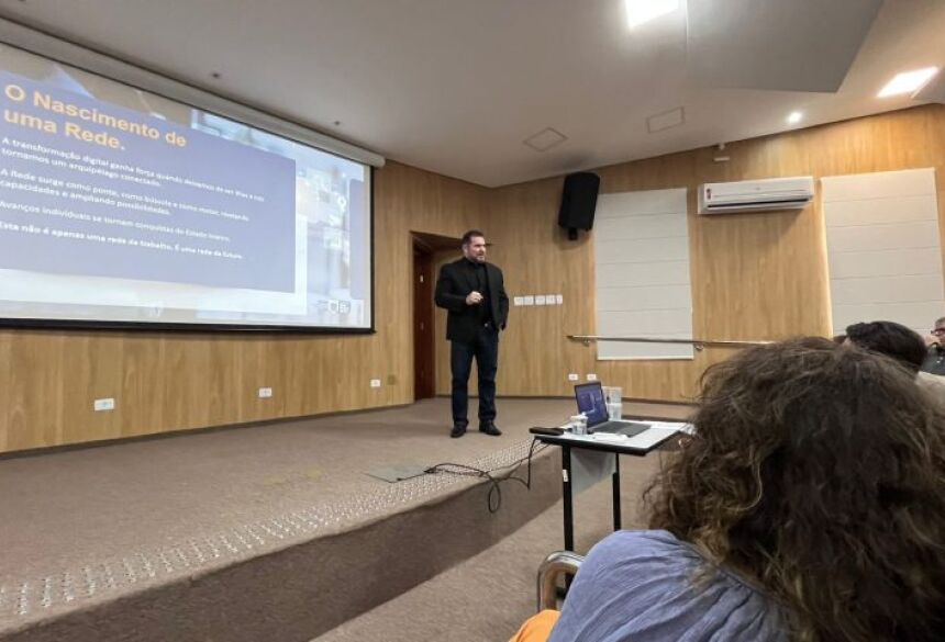 O plano orienta a modernização dos serviços públicos, a integração entre os órgãos e o uso responsável da tecnologia