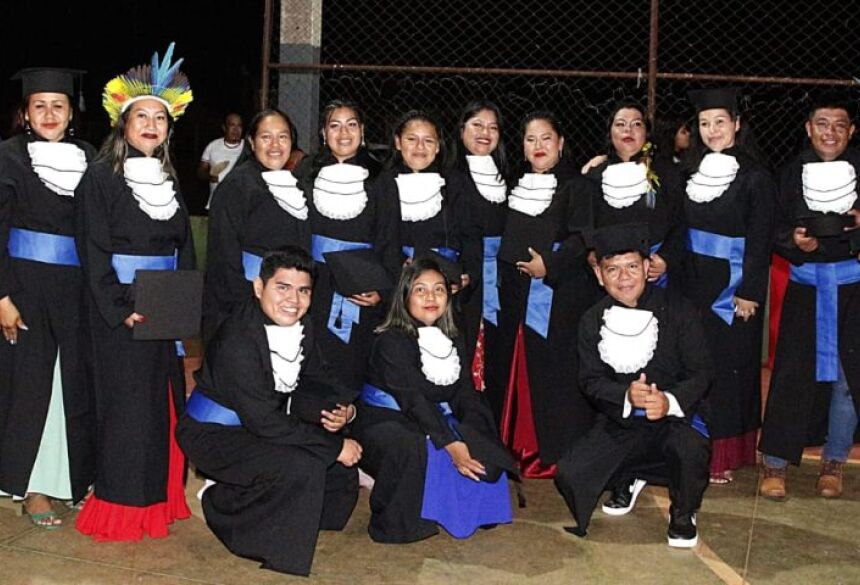 O processo seletivo atende à necessidade de formação de novos professores indígenas Guarani e Kaiowá que já concluíram o Ensino Médio