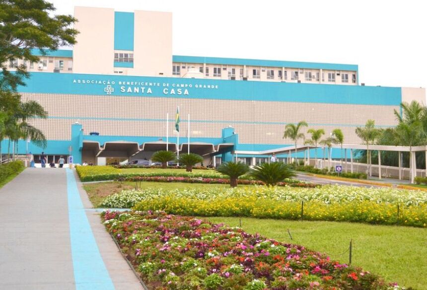 Vítima foi levada para a Santa Casa / Divulgação/Santa Casa de Campo Grande 