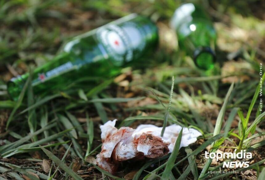 Ao retornar para a residência, a mulher encontrou o adolescente amarrado, chorando e em estado de choque