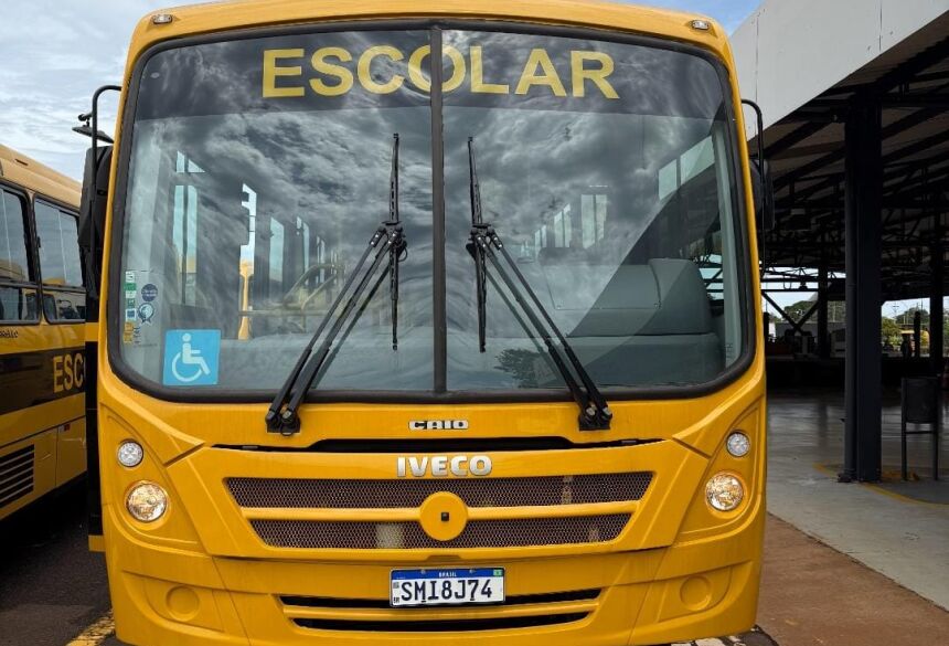 O veículo foi disponibilizado por meio do Programa Caminho da Escola, em parceria com o Governo do Estado de Mato Grosso do Sul
